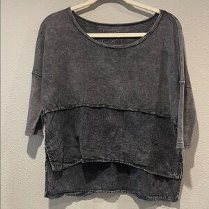Free People oversize high low top, Size XS